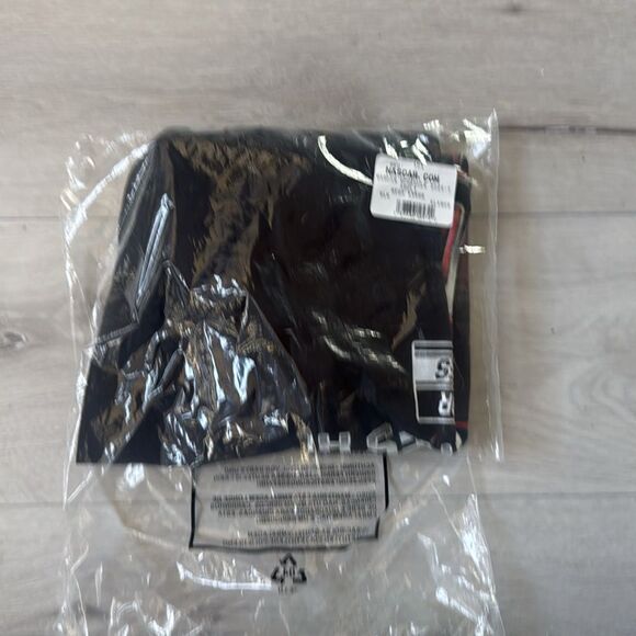 NASCAR Men's Checkered Flag Sports Black 2025 Cup Series Schedule T-Shirt xl NWT - Picture 4 of 6